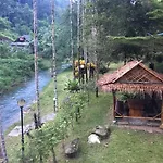 Les Robinsons De Ranong Resort