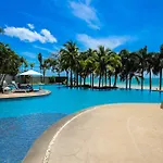 Baan Sanploen Beachfront Condominium