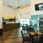 Amazon Residence Condo Resort By Fortunerthai Company