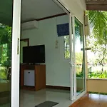 Cha-Am Fishing Inn And Resort