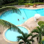 Rooks Holiday Hotel & Resort