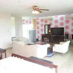 Silverwoods Resort