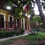 Tanaporn Resort