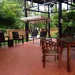 Tanaporn Resort