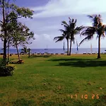 Holiday Beach Resort