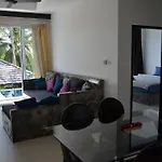 Sumalee Villa Pool Villa