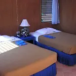 Baan Suan Fon Hotel