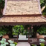 Le Paradis Boutique Resort/Spa