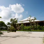 Tachawan Resort & Restaurant