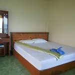 Cozy Cove Resort