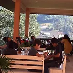 Pong Yang Farm And Resort