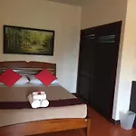 Pong Yang Farm And Resort