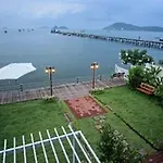 Baan Sattahip By The Sea