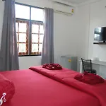 Sea & Sand Hotel