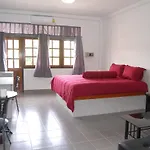 Sea & Sand Hotel