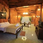 Timberland And Fruit Resort