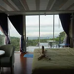 The Resort Angel Hill