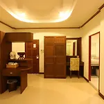 The Green Beach Resort