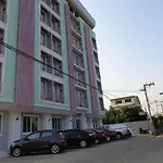 Siam Apple Hotel & Resort