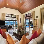 Ban Laem Sor - Tropical Beachfront Retreat