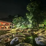 Yen At Phayayen