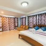 Mhork Buri Resort