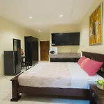 Lake Villa Resort
