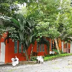 Baansuan Chongkao Resort