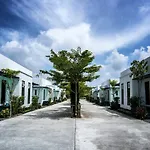 Larena Villa And Resort