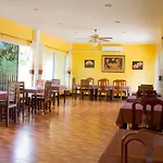 Raiwin Buri Resort