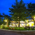 Raiwin Buri Resort