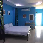 Na Kabin Resort