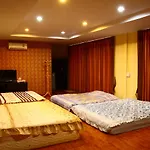 Tonnum Resort