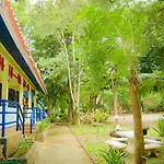 Chatpetch Resort