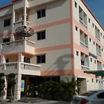 Uj Apartment