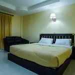 Monrawee Pavilion Resort