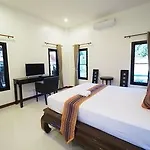 Chanapah Residence