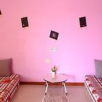 Khom Kaew Resort