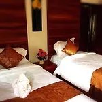 Khum Sai Ngam Hotel & Resort