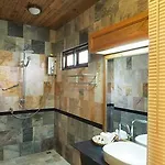 Khum Sai Ngam Hotel & Resort
