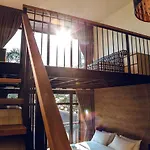 15 Palms Beach Resort