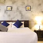 Crescent Bay Resort