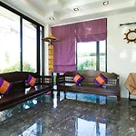 Saksuksmile Resort