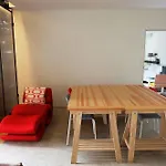 Q Residences