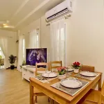 Pams Beach Villa Bang Tao 1
