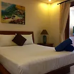 Club Residence Near The Beach By Plh Phuket