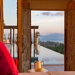 Black Rock Villa