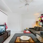 Tananza Resort & Homestay Phuket