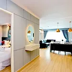 Le Breeze Resort
