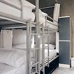 2W Bed & Breakfast Bangkok